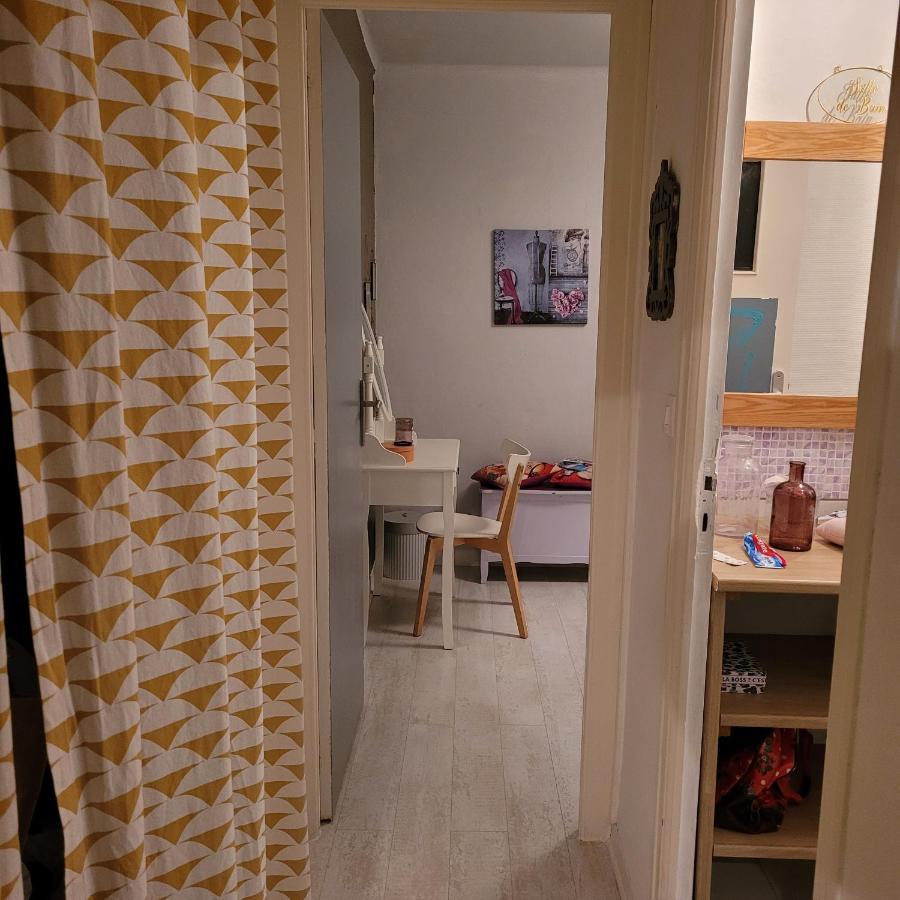 Charmant Appartement A Deux Pas Du Centre Historique Quimper Bagian luar foto